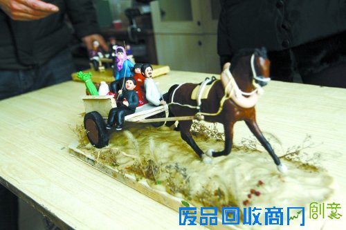 看有关过年习俗的面塑,回味儿时的记忆