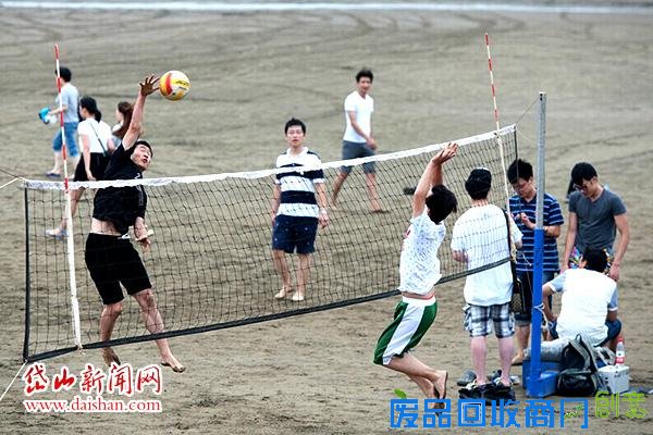 又是一个听海的季节