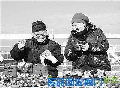 老虎头鞋 毛线编织老虎头鞋