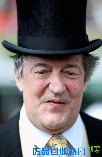 尽展优雅风采绅士名媛示范着装礼仪