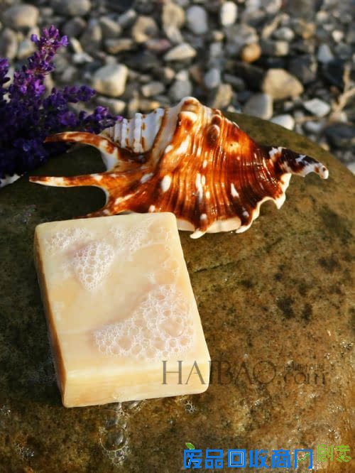 洗个脸也得长点儿心了关于洁面皂的那些事儿你皂吗？