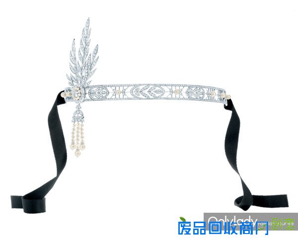 两大潮流趋势引领铂金首饰设计前沿风尚