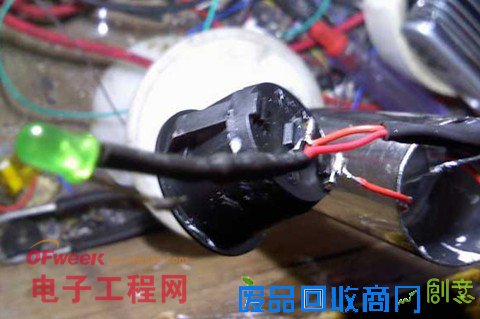 DIY：高亮LED手电筒 原理简单非常实用（图）