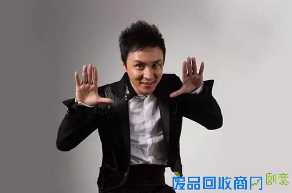 “LOL入门导师”秒语连珠的主持人朱桢