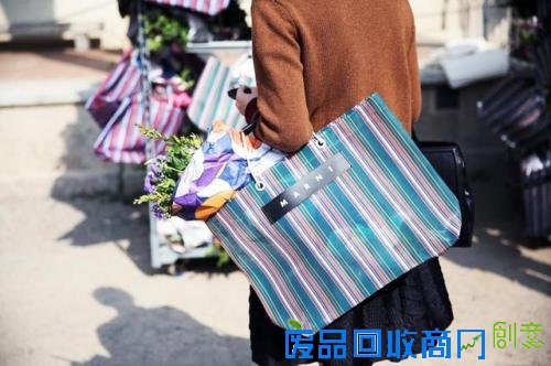 20年沉淀底蕴 Marni花团锦簇诠释时尚