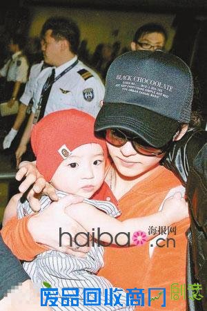 张柏芝将分娩 “锋芝恋”演绎现实生活中的童话