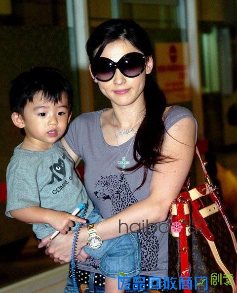 张柏芝将分娩 “锋芝恋”演绎现实生活中的童话