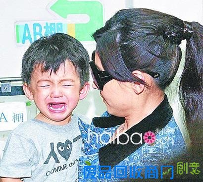 张柏芝将分娩 “锋芝恋”演绎现实生活中的童话