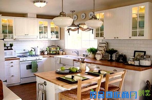 家居装修DIY 小厨房塞下小餐厅（组图） 