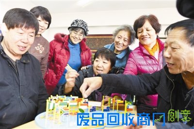 图文：天津开发区翠亨社区开展趣味运动会 增进邻里情