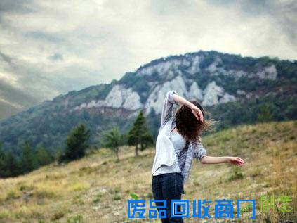 生活语录：生命短暂，有所营谋，必有所烦恼