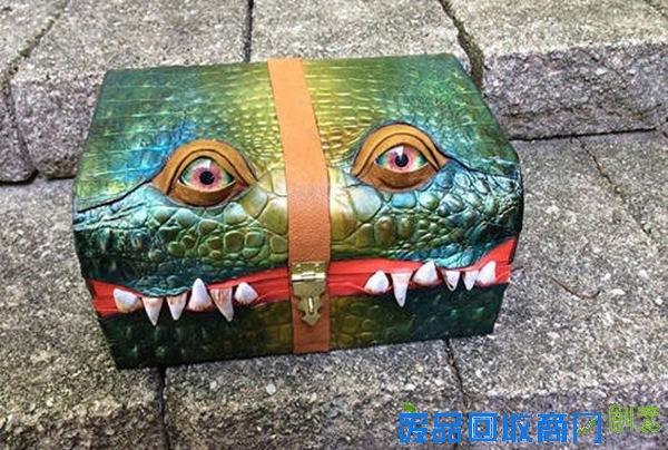 碉堡了！手工制作怪兽旅行箱