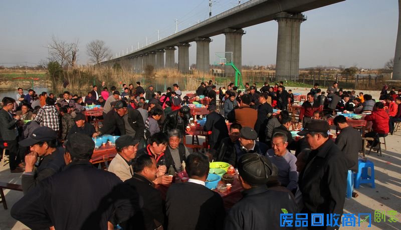 芜湖包汤圆 做花灯 看大戏 欢欢喜喜闹元宵