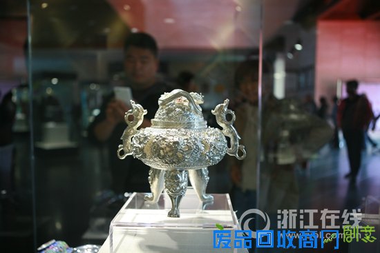 [浙江在线]“工艺+” 诉说景宁新常态下的民族魅力