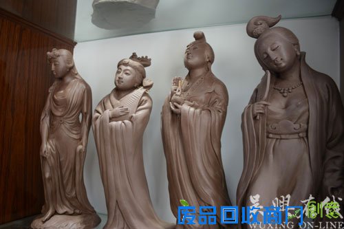 “泥人”许良国：草根达人情系泥塑绘就艺术人生