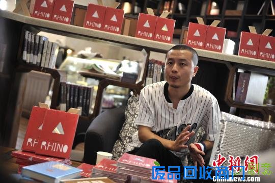 图为著名作家杨昌溢。陈超 摄