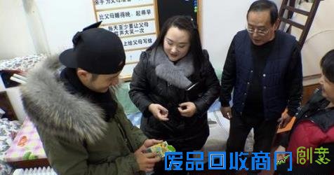 扒扒娱乐圈10位一线大牌明星的初恋情人