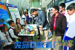 400多选手比拼小发明小制作