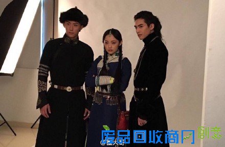 《半妖倾城》曝定妆花絮 黄景瑜古装造型亮相