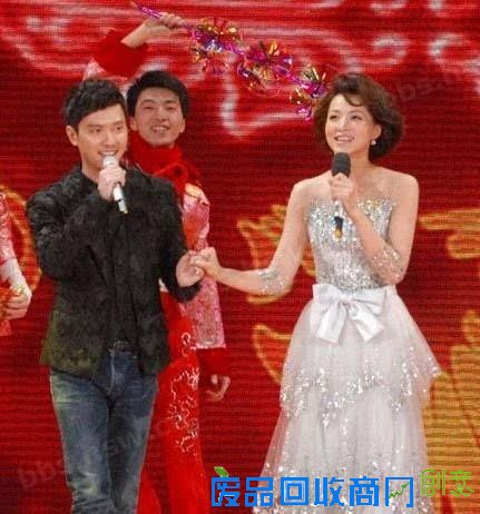 宾馆清洁工竟成央视最有名女主持，敢斥责大明星擅为小明星解围