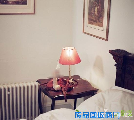 美女摄影师拍成人片背后的故事