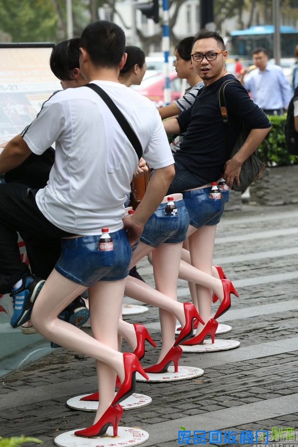 城市性感美腿创意凳子