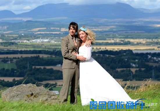 乔治安娜和希德 