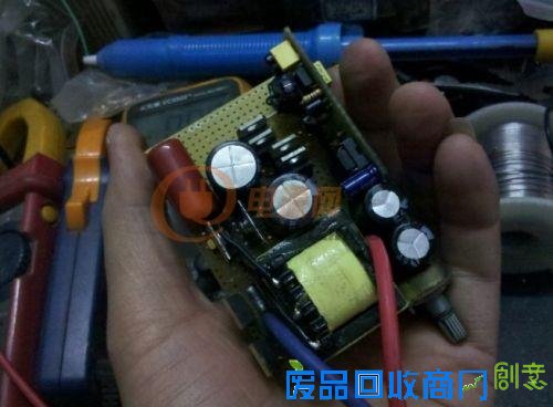 纯手工制作迷你逆变器(全图解)