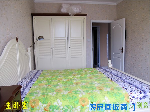 看案例选产品:90平米两居婚房的装修选材全攻略