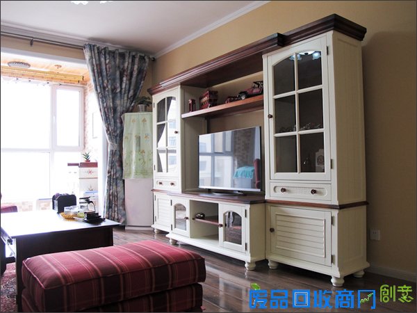 看案例选产品:90平米两居婚房的装修选材全攻略