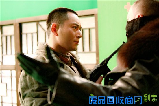 《钢刀》将出鞘 李东学赤膊厮杀荷尔蒙爆棚