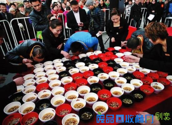 大千世界无奇不有一周奇闻之“最”（12.1