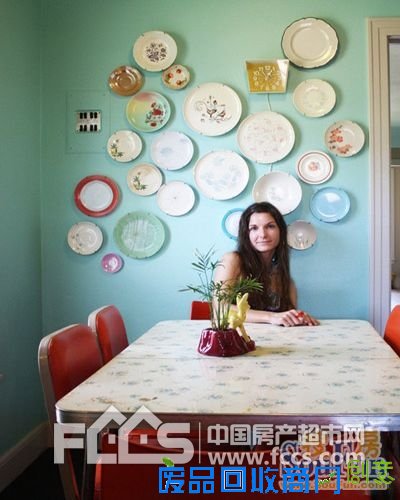 盘子总动员，收藏盘变身家装魅力饰物，diy开辟自家挂墙