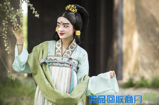 穿越回古代你能嫁掉吗