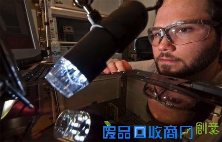  太阳能发电涂层