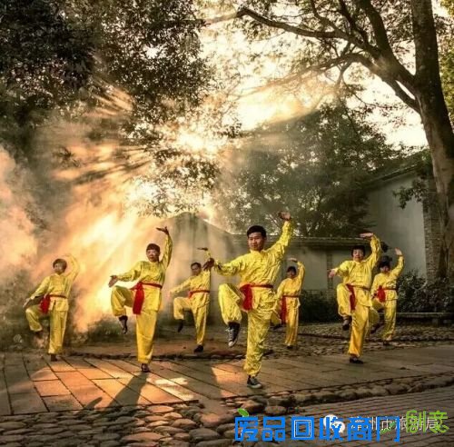 《太极》张小兵 摄