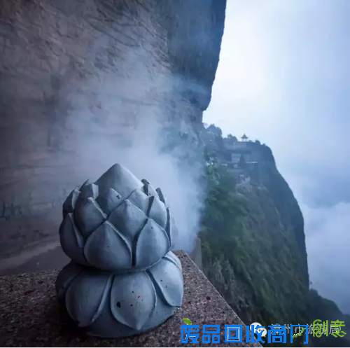 《灵通悬寺》(组照)冯木波摄1