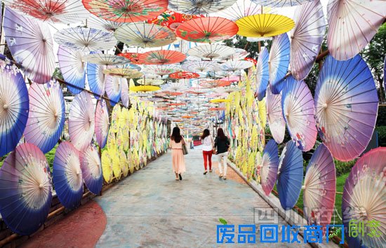 图说泸州：非遗“开花”迎国庆