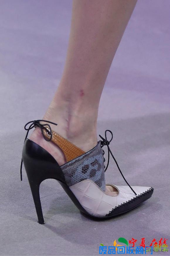 【巴黎时装周】没有创意总监的日子里Dior做出了这55套衣服