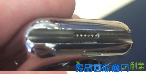 探秘AppleWatch隐藏端口或可快速充电(1/3)