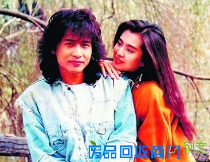 陈赫许婧王菲李亚鹏　娱乐圈那些曾经的模范夫妻