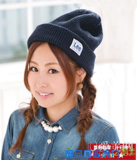 4款戴帽子发型DIY 甜美保暖两不误