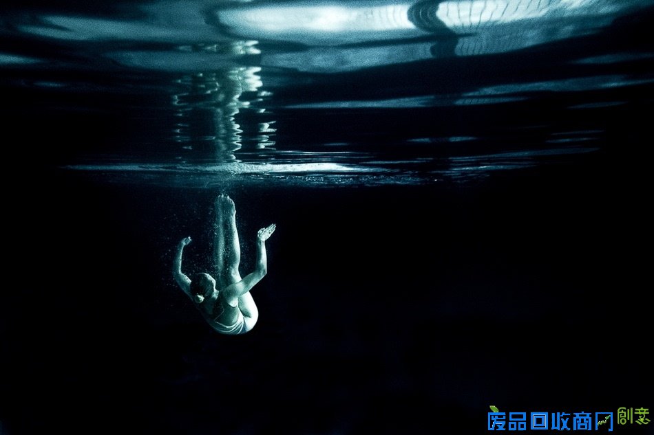 纪实摄影：水下花泳