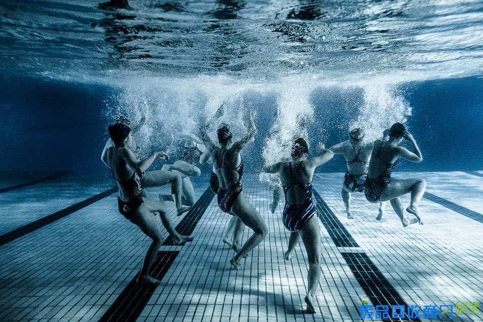 纪实摄影：水下花泳