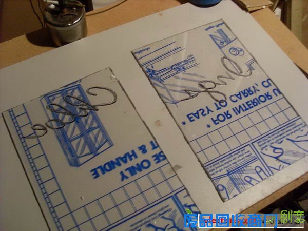 工程师浪漫小创意:自制LED侧光屏