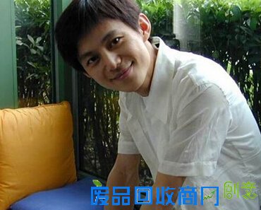 何炅妈妈催儿子结婚 揭秘何炅隐藏很深的大秘密