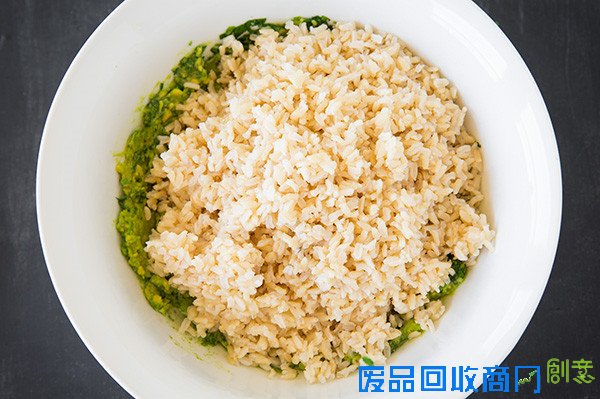 牛油果中餐吃法来了！这道健康美食一学就会