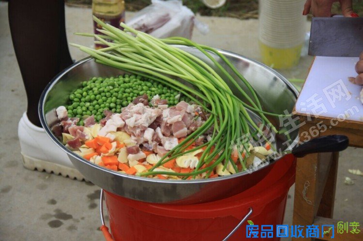 聚沈莉高农业生活园 话“炊烟袅袅野饭情”