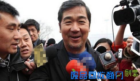 张国立忆南极科考：遇冰崩后第一反应是看国旗