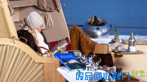 童话里都是骗人的？那不如快回现实中来吧！